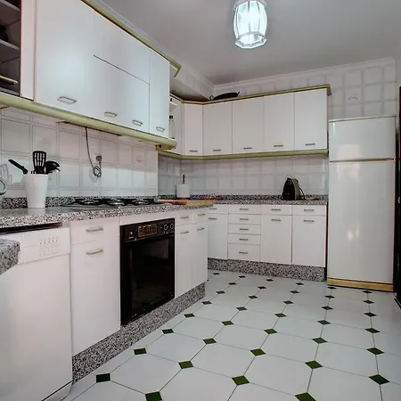 House Abul Beka Ронда